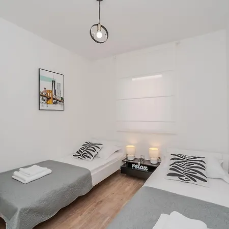 Plantosar Apartment Vir